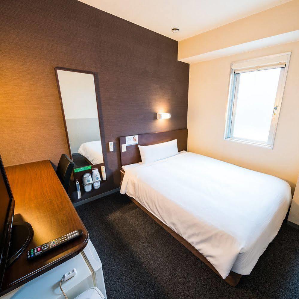 Super Hotel Naha Shintoshin Eksteriør billede